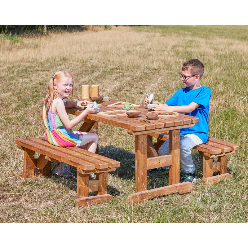 Beefy Table & Benches