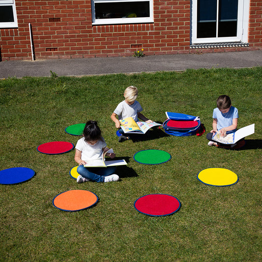 Rainbow™ Circle Outdoor Mats with Free holdall Set of 30