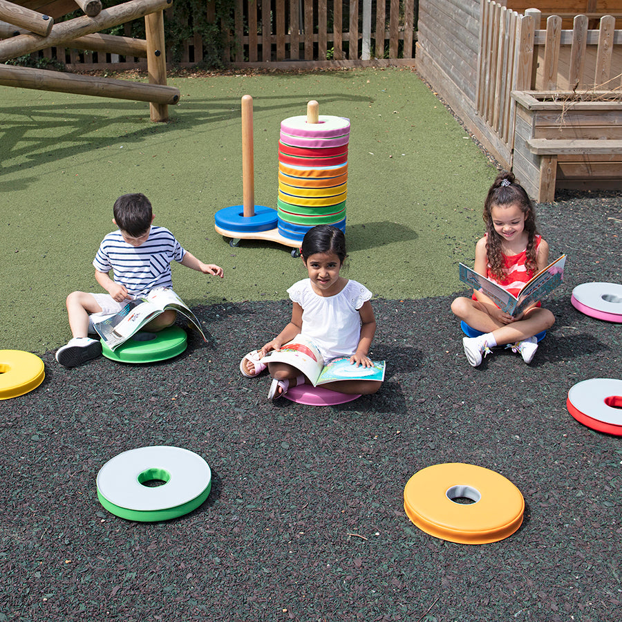 Donut™ Multi-Seat Trolley with 24 Cushions