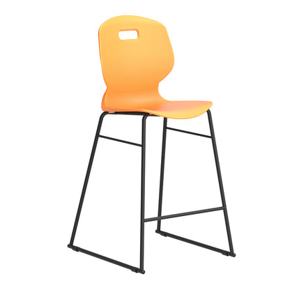 Arc High Chair