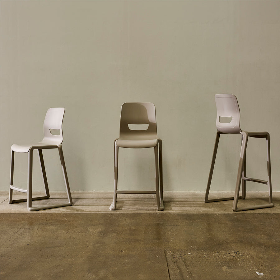 Postura One Piece High Back Stool