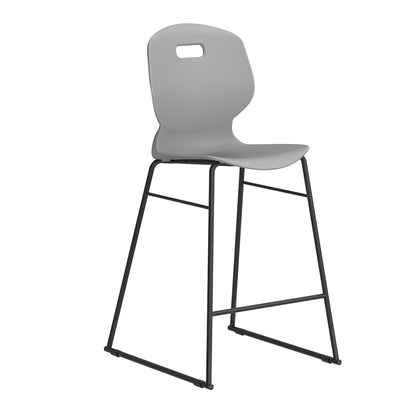 Arc High Chair