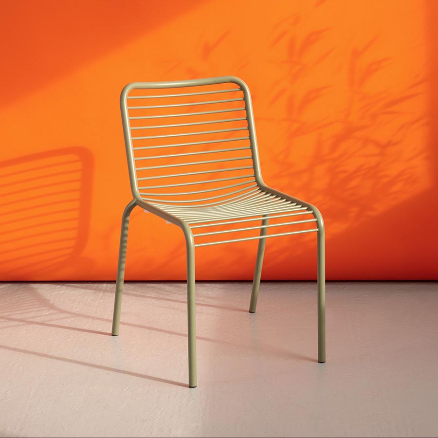 Contour Dining Chair