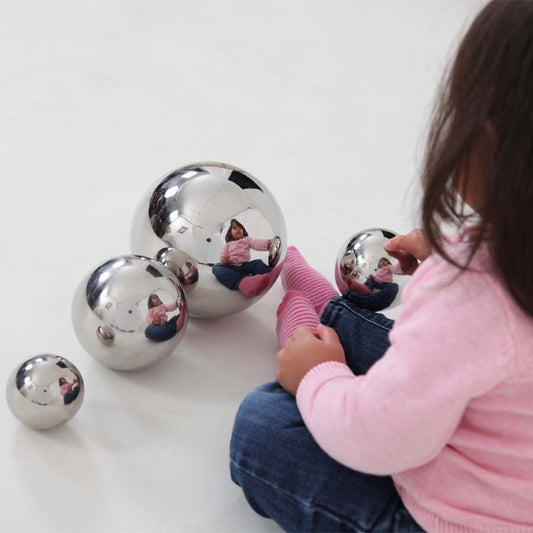 Sensory Reflective Balls Silver Pk4